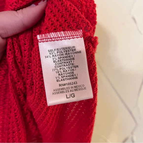 H.I.P. Sleeveless Red Top - Size Large - Picture 7 of 10